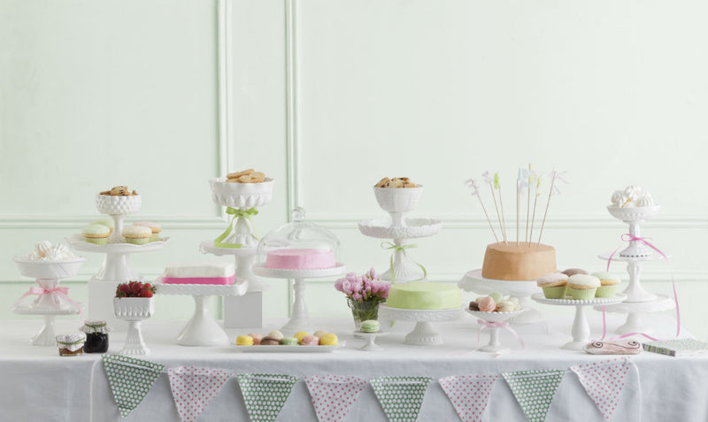 Rosanna Les Desserts Pedestal Round Rimmed