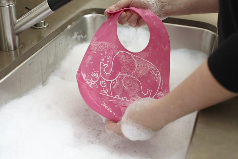 Modern-Twist Elephant Hugs Bucket-bib
